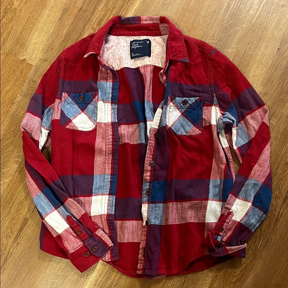 American Eagle Outfitters Red and Cream Plaid Shirt